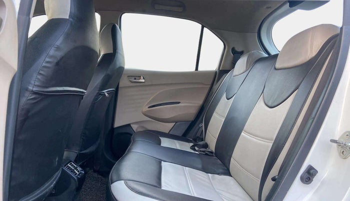 2018 Hyundai NEW SANTRO ASTA MT, Petrol, Manual, 46,618 km, Right Side Rear Door Cabin