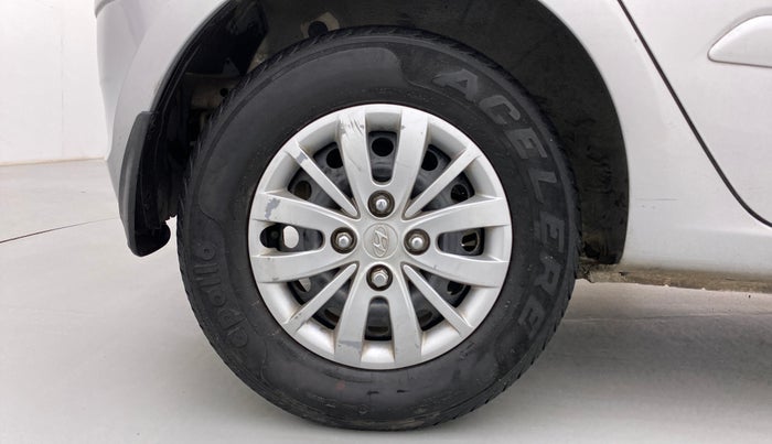 2013 Hyundai i10 SPORTZ 1.2, Petrol, Manual, 94,975 km, Right Rear Wheel