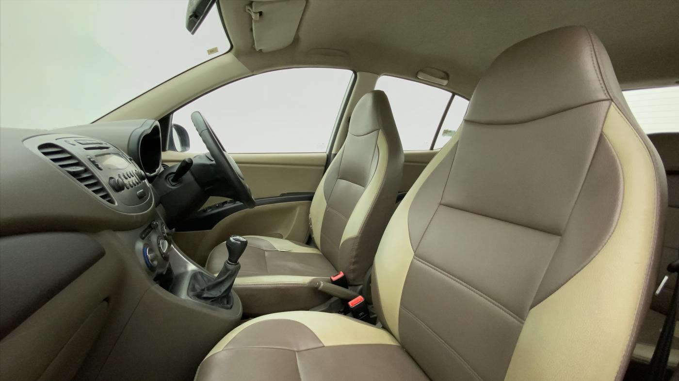 2013 Hyundai i10 SPORTZ 1.2, Petrol, Manual, 94,975 km, Right Side Front Door Cabin
