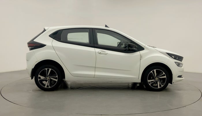 2020 Tata ALTROZ XZ PETROL, Petrol, Manual, 20,986 km, Right Side View