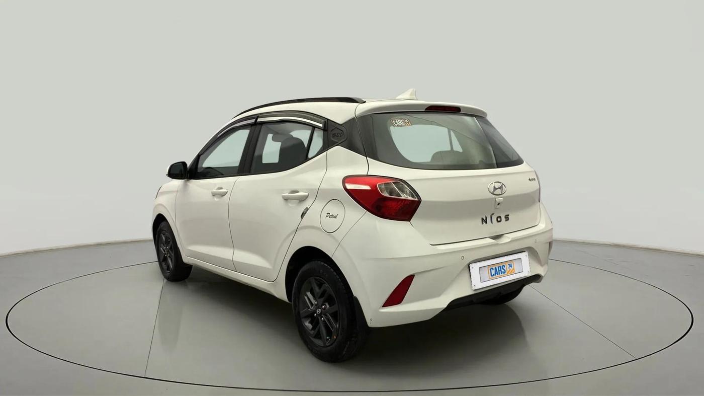 2022 Hyundai GRAND I10 NIOS SPORTZ 1.2 KAPPA VTVT, Petrol, Manual, 82,738 km, Left Back Diagonal