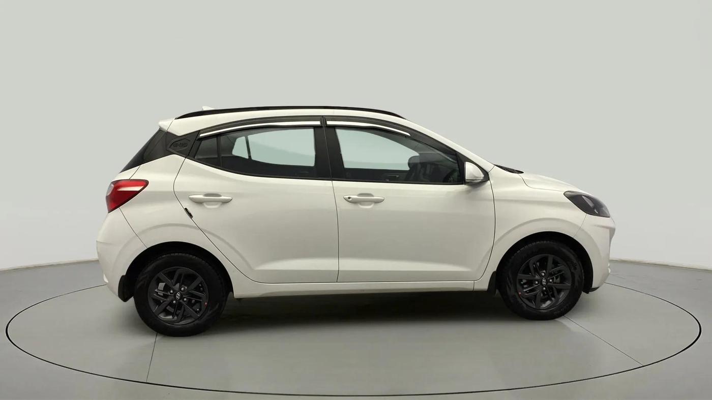 2022 Hyundai GRAND I10 NIOS SPORTZ 1.2 KAPPA VTVT, Petrol, Manual, 82,738 km, Right Side View