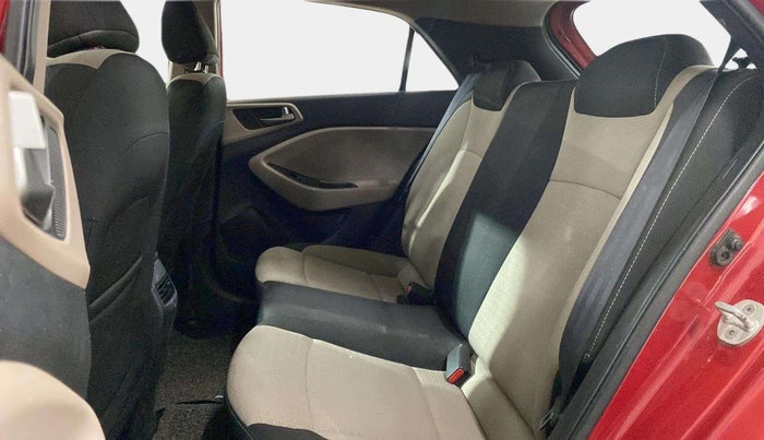 2015 Hyundai Elite i20 SPORTZ 1.2, Petrol, Manual, 91,257 km, Right Side Rear Door Cabin
