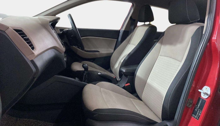 2015 Hyundai Elite i20 SPORTZ 1.2, Petrol, Manual, 91,257 km, Right Side Front Door Cabin