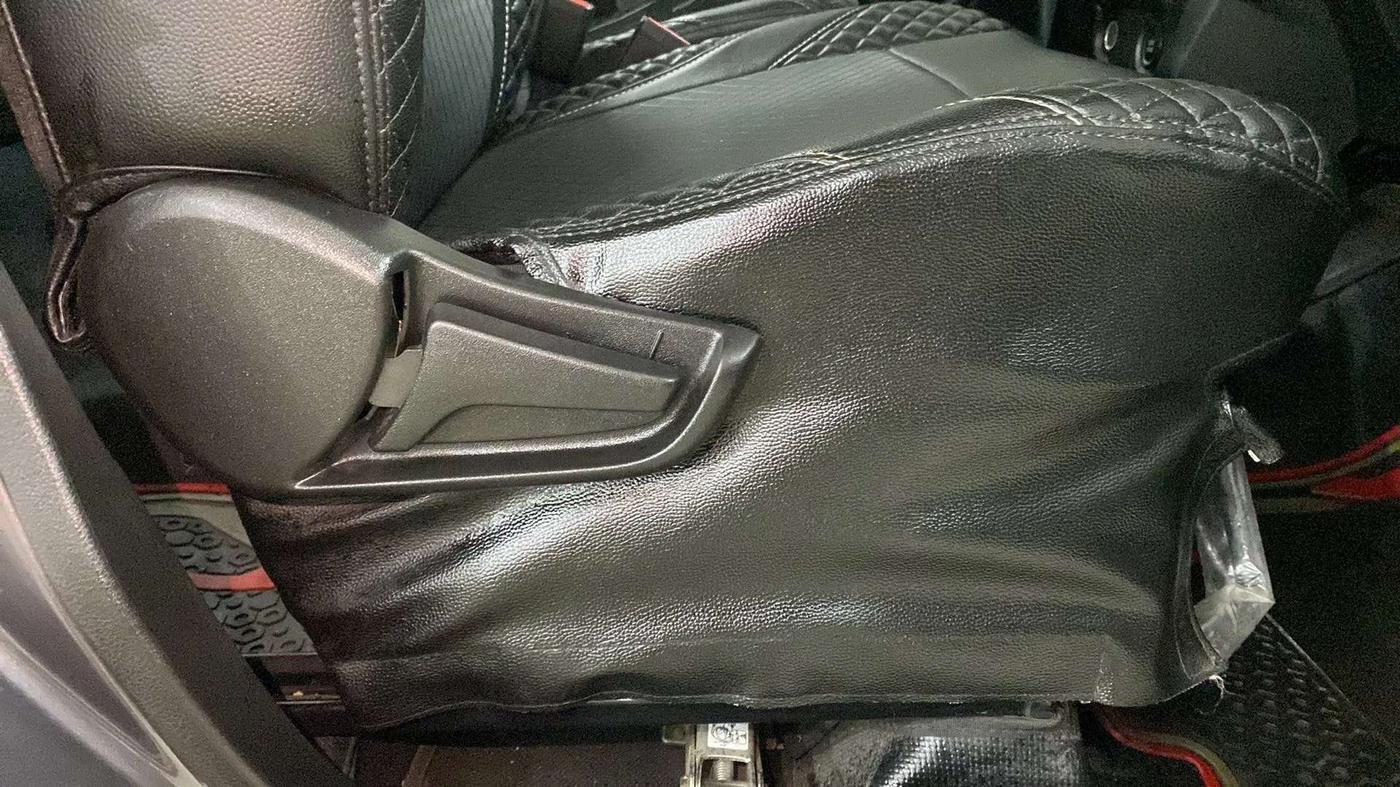 2022 Maruti S PRESSO VXI+, Petrol, Manual, 18,967 km, Driver Side Adjustment Panel
