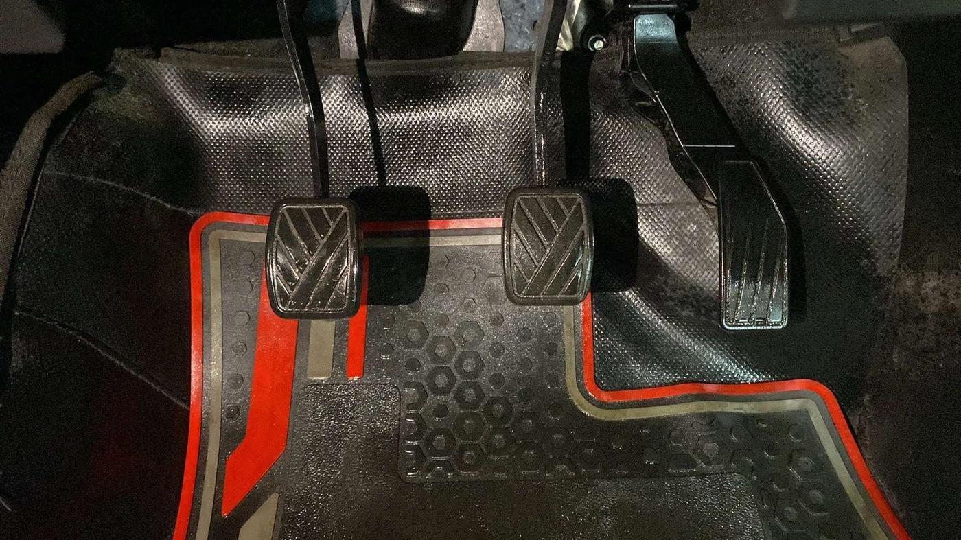 2022 Maruti S PRESSO VXI+, Petrol, Manual, 18,967 km, Pedals