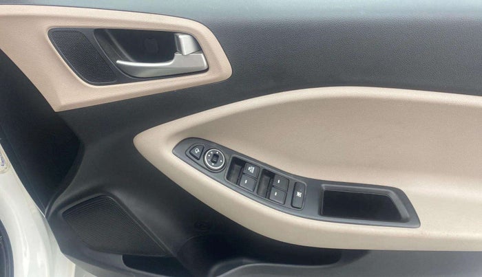 2018 Hyundai Elite i20 ASTA 1.2  CVT, Petrol, Automatic, 18,841 km, Driver Side Door Panels Control