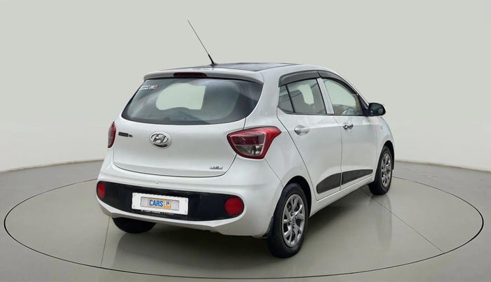 2017 Hyundai Grand i10 MAGNA 1.2 KAPPA VTVT, CNG, Manual, 55,603 km, Right Back Diagonal