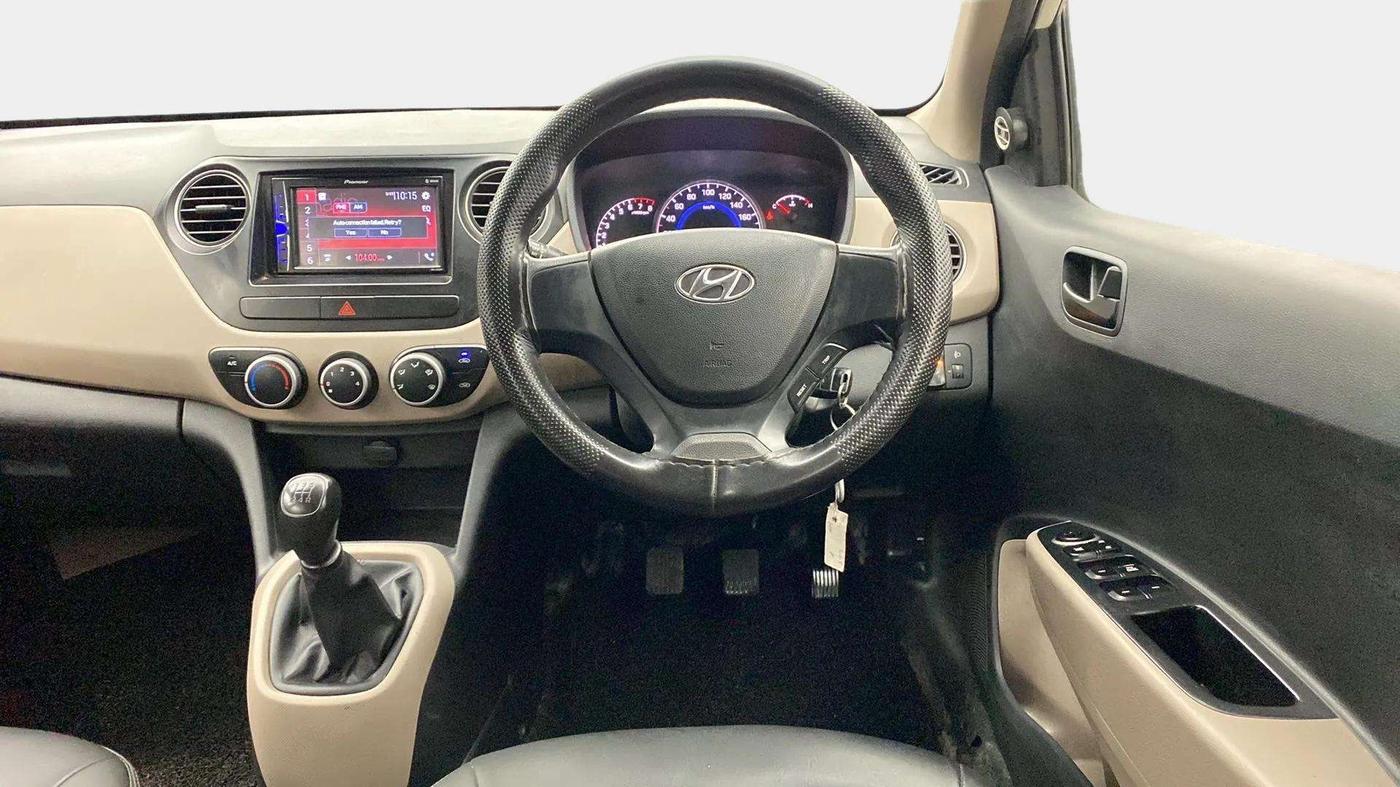 2017 Hyundai Grand i10 MAGNA 1.2 KAPPA VTVT, CNG, Manual, 55,603 km, Steering Wheel Close Up
