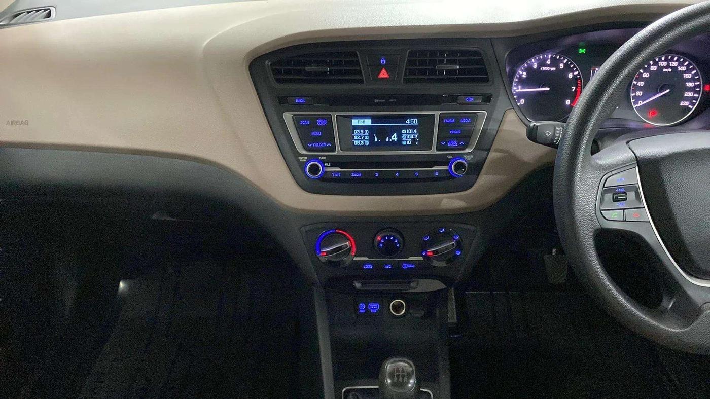 2017 Hyundai Elite i20 SPORTZ 1.2, Petrol, Manual, 24,633 km, Air Conditioner