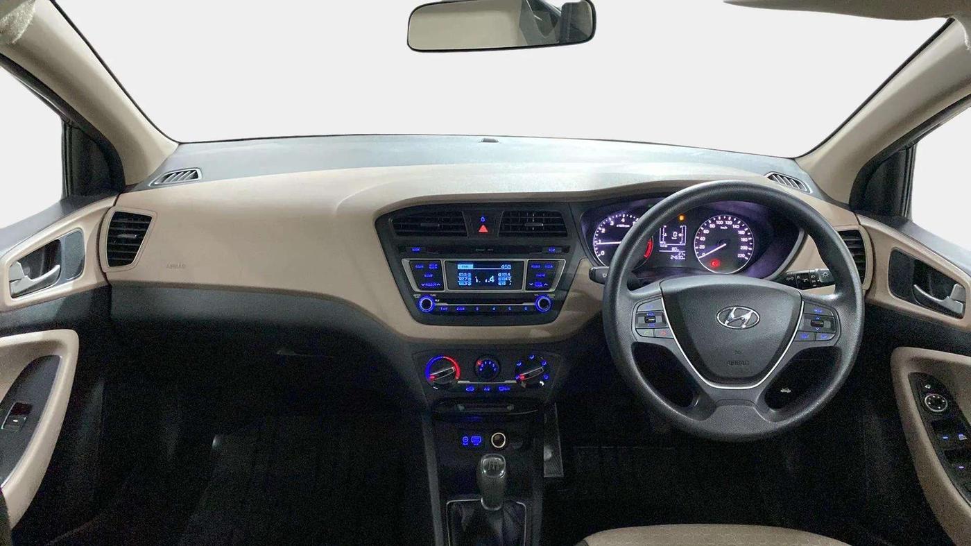 2017 Hyundai Elite i20 SPORTZ 1.2, Petrol, Manual, 24,633 km, Dashboard