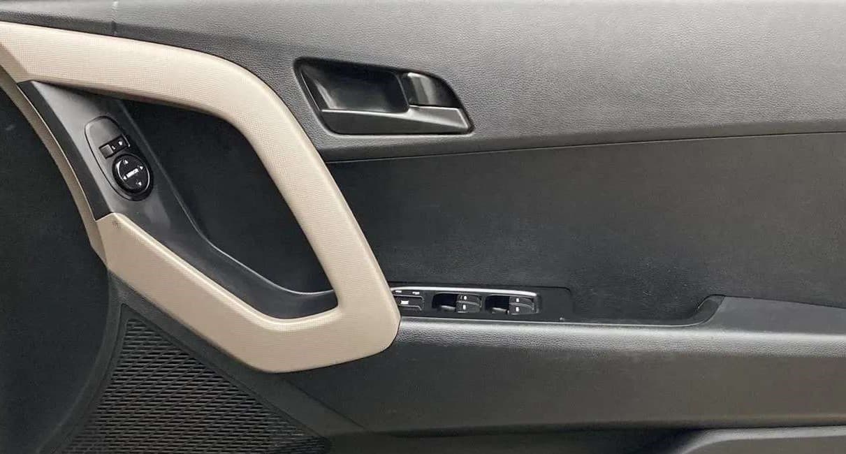 2016 Hyundai Creta E PLUS 1.6 PETROL, Petrol, Manual, 71,763 km, Driver Side Door Panels Control