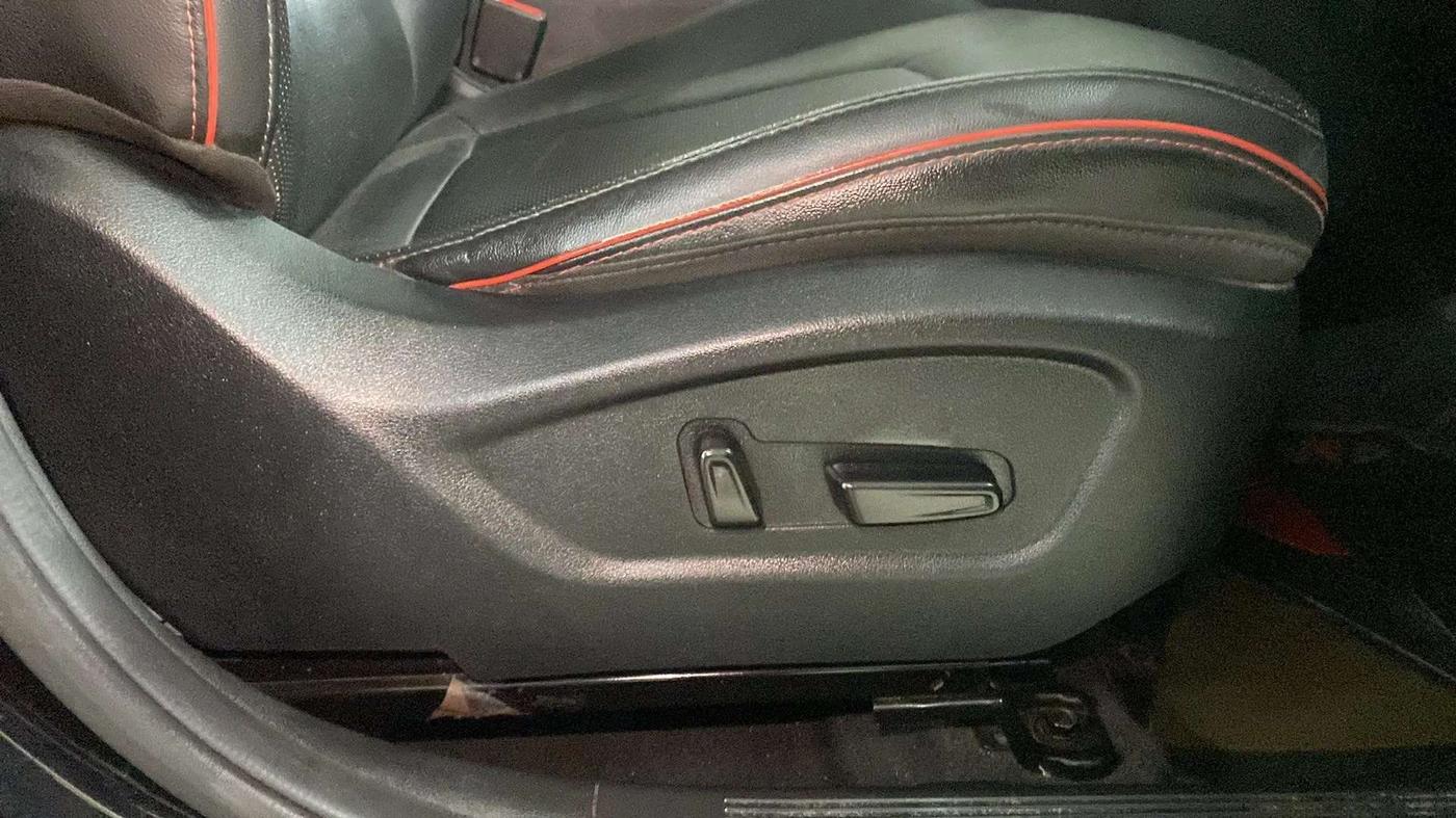 2020 Hyundai Creta SX (O) 1.4 TURBO DCT, Petrol, Automatic, 69,529 km, Driver Side Adjustment Panel