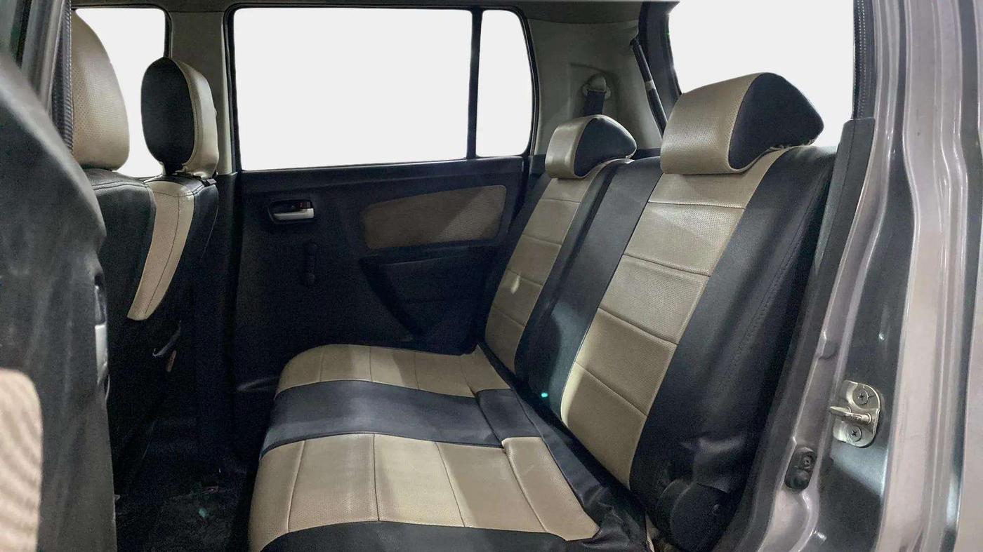 2018 Maruti Wagon R 1.0 LXI CNG, CNG, Manual, 45,443 km, Right Side Rear Door Cabin
