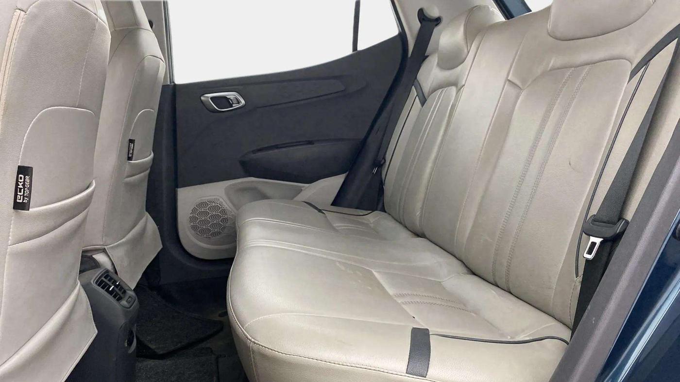 2020 Hyundai GRAND I10 NIOS SPORTZ 1.2 KAPPA VTVT CNG, CNG, Manual, 60,225 km, Right Side Rear Door Cabin