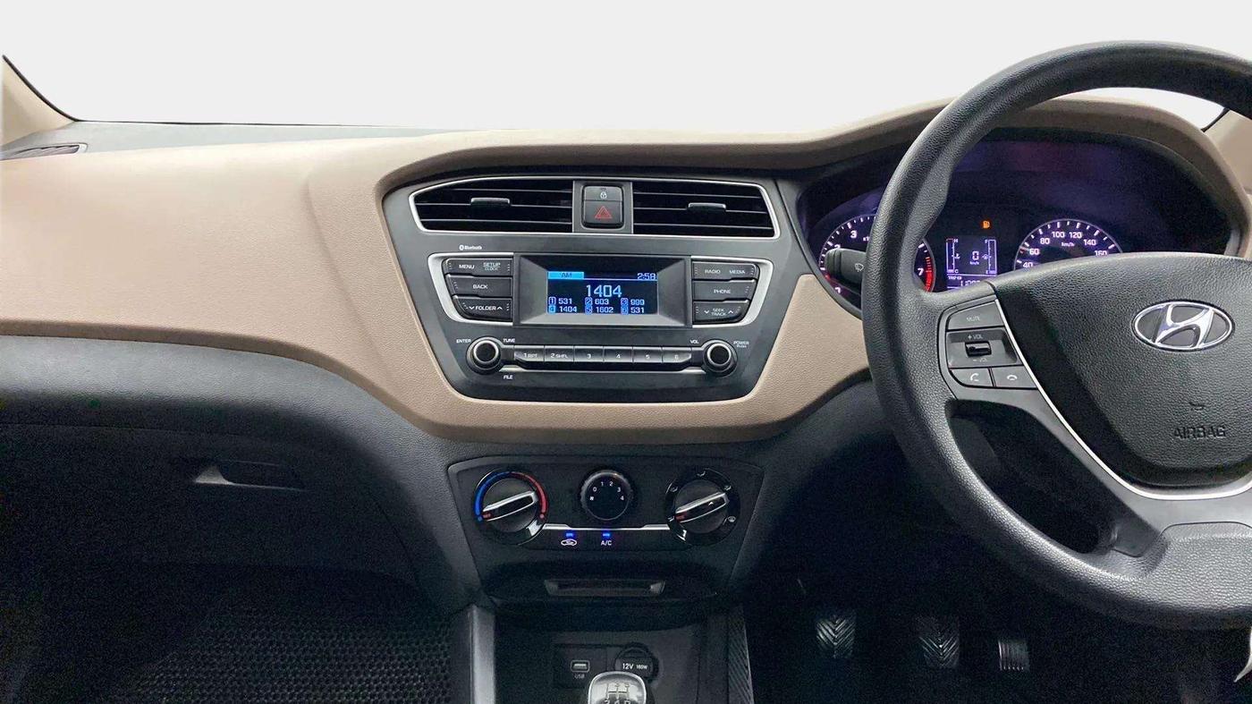 2020 Hyundai Elite i20 MAGNA PLUS 1.2, Petrol, Manual, 44,632 km, Air Conditioner