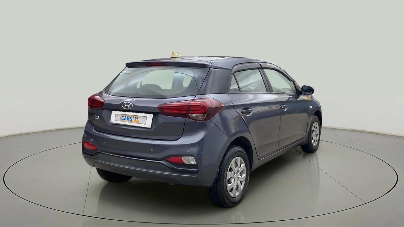 2020 Hyundai Elite i20 MAGNA PLUS 1.2, Petrol, Manual, 44,632 km, Right Back Diagonal