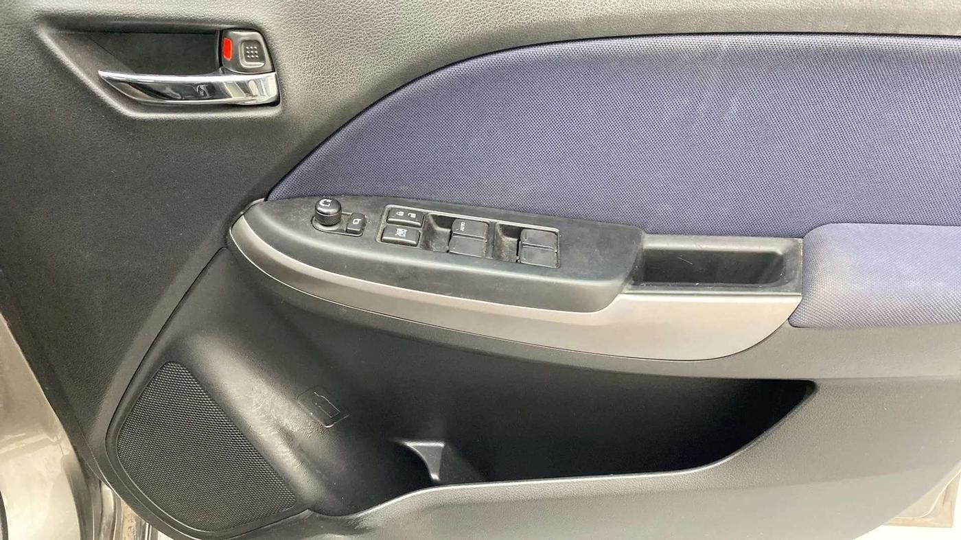 2020 Maruti Baleno ALPHA CVT PETROL 1.2, Petrol, Automatic, 30,608 km, Driver Side Door Panels Control