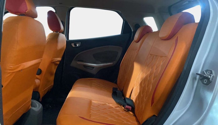 2016 Ford Ecosport TITANIUM 1.5L PETROL AT, Petrol, Automatic, 50,882 km, Right Side Rear Door Cabin