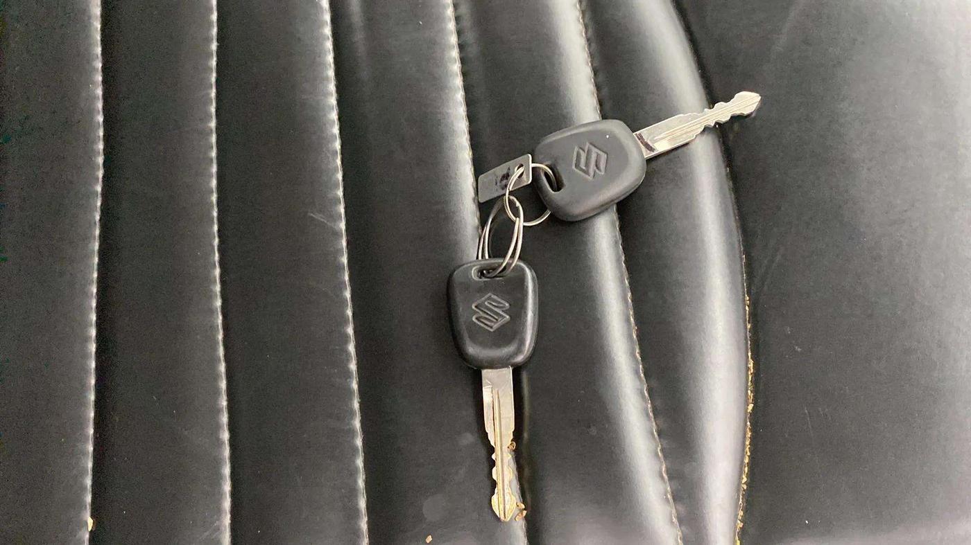 2018 Maruti Celerio VXI CNG, CNG, Manual, 76,233 km, Key Close Up