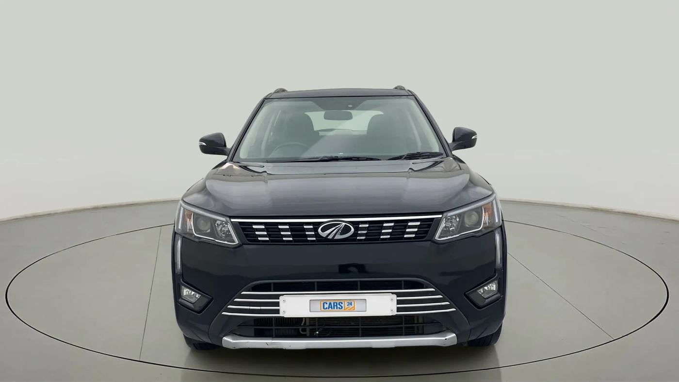 2022 Mahindra XUV300 W8 1.5 DIESEL, Diesel, Manual, 49,834 km, Front
