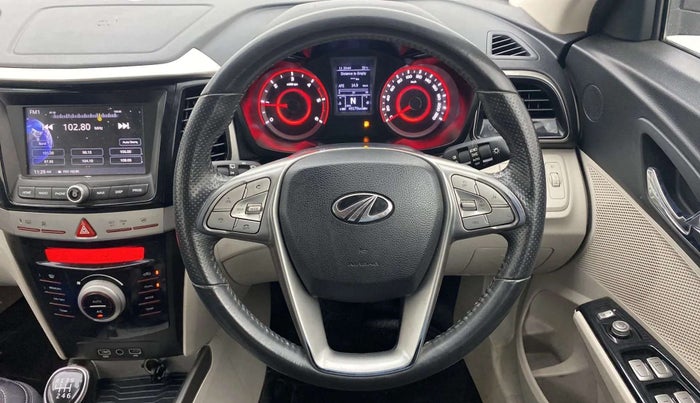 2022 Mahindra XUV300 W8 1.5 DIESEL, Diesel, Manual, 49,153 km, Steering Wheel Close Up