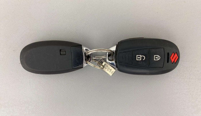 2018 Maruti Baleno ALPHA CVT PETROL 1.2, Petrol, Automatic, 58,783 km, Key Close Up