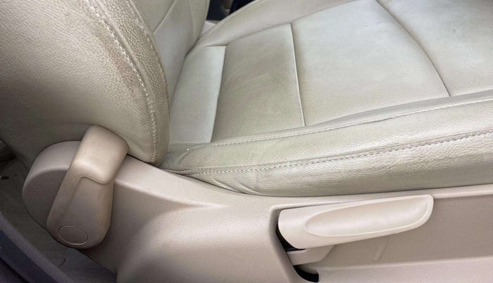 2018 Volkswagen Vento HIGHLINE PLUS 1.2 AT 16 ALLOY, Petrol, Automatic, 76,417 km, Driver Side Adjustment Panel
