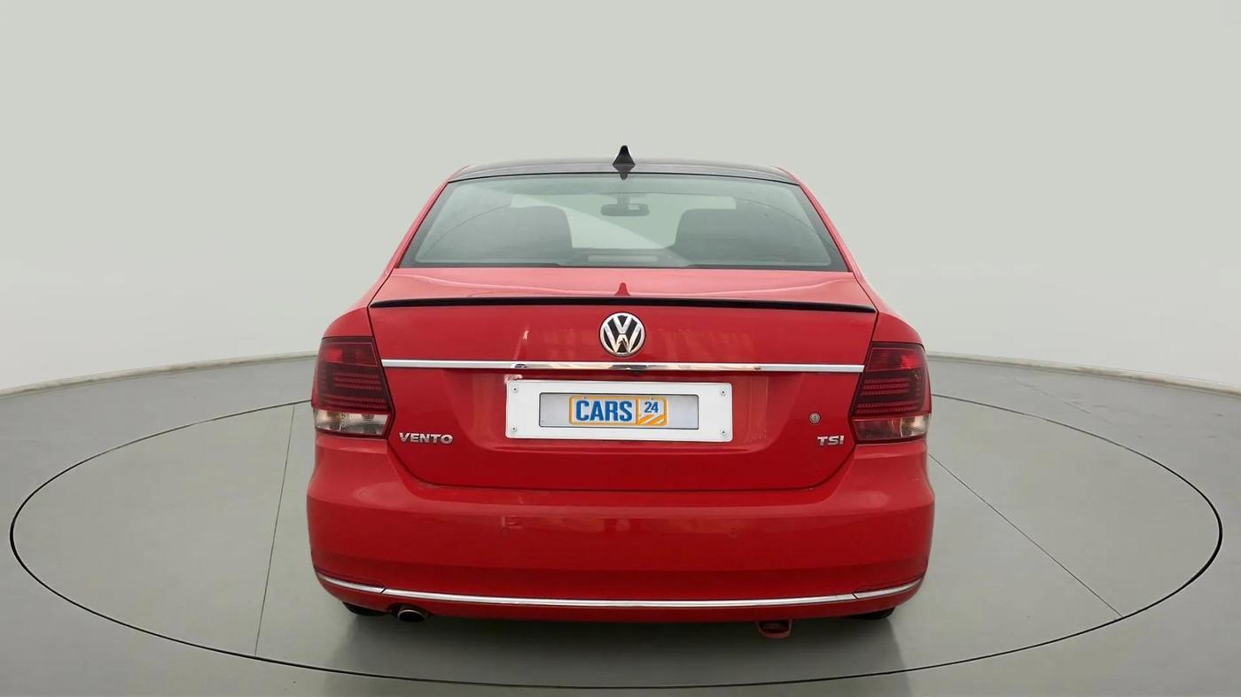 2018 Volkswagen Vento HIGHLINE PLUS 1.2 AT 16 ALLOY, Petrol, Automatic, 76,417 km, Back/Rear