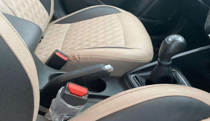 2019 Hyundai Elite i20 SPORTZ PLUS 1.2, Petrol, Manual, 16,873 km, Gear Lever