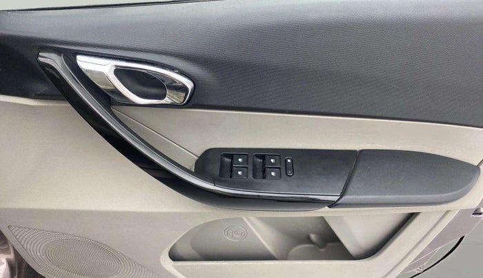 2017 Tata Tiago XZA PETROL, Petrol, Automatic, 25,956 km, Driver Side Door Panels Control