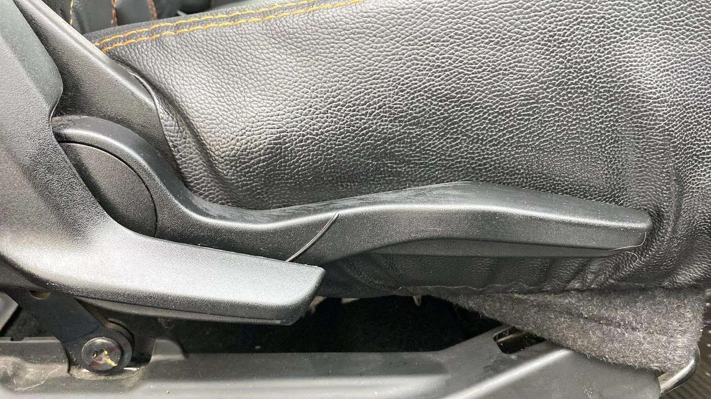 2018 Maruti Swift VXI, Petrol, Manual, 69,825 km, Driver Side Adjustment Panel