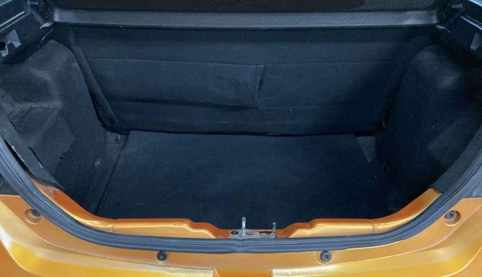 2018 Tata Tiago XZA PETROL, Petrol, Automatic, 29,241 km, Boot Inside