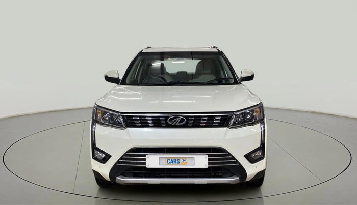 2022 Mahindra XUV300 W8 (O) 1.2 PETROL AMT, Petrol, Automatic, 14,299 km, Front