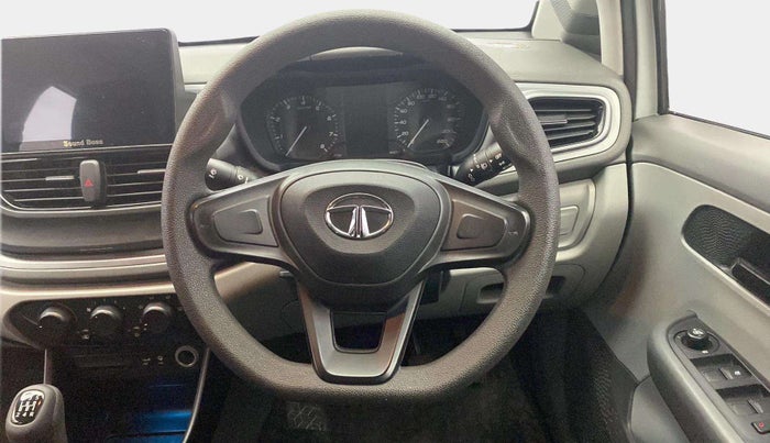 2020 Tata ALTROZ XM PETROL, Petrol, Manual, 27,432 km, Steering Wheel Close Up