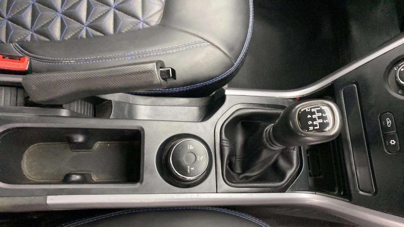 2021 Tata NEXON XE PETROL, Petrol, Manual, 11,487 km, Gear Lever