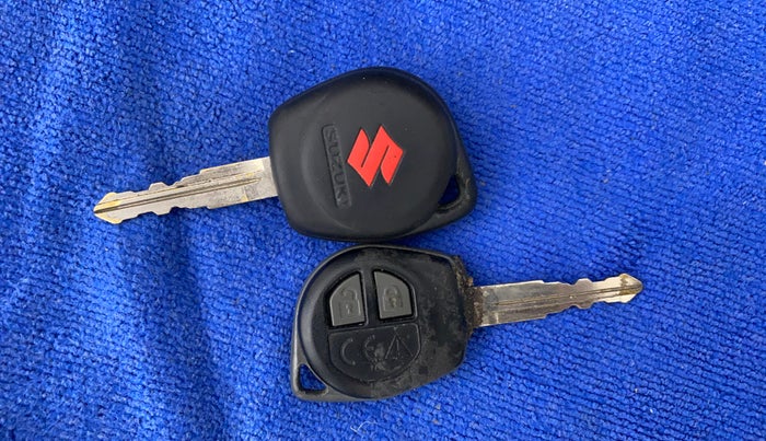 2017 Maruti Baleno DELTA PETROL 1.2, Petrol, Manual, 88,281 km, Lock system - Remote key minor damage
