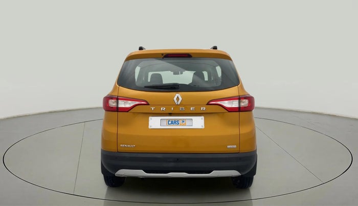 2019 Renault TRIBER RXZ, Petrol, Manual, 26,949 km, Back/Rear
