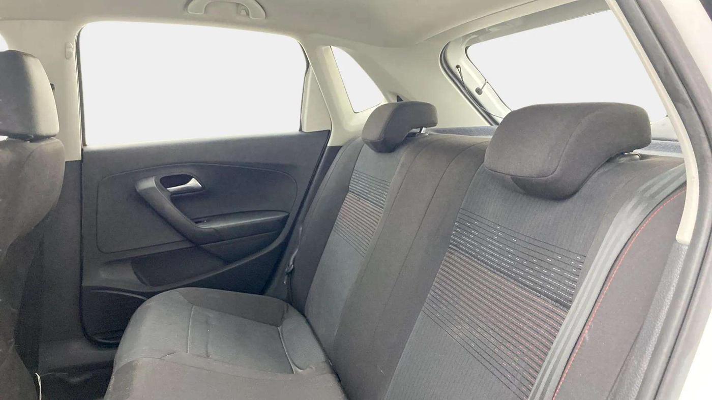 2019 Volkswagen Polo HIGHLINE PLUS 1.5 16 ALLOY, Diesel, Manual, 84,161 km, Right Side Rear Door Cabin