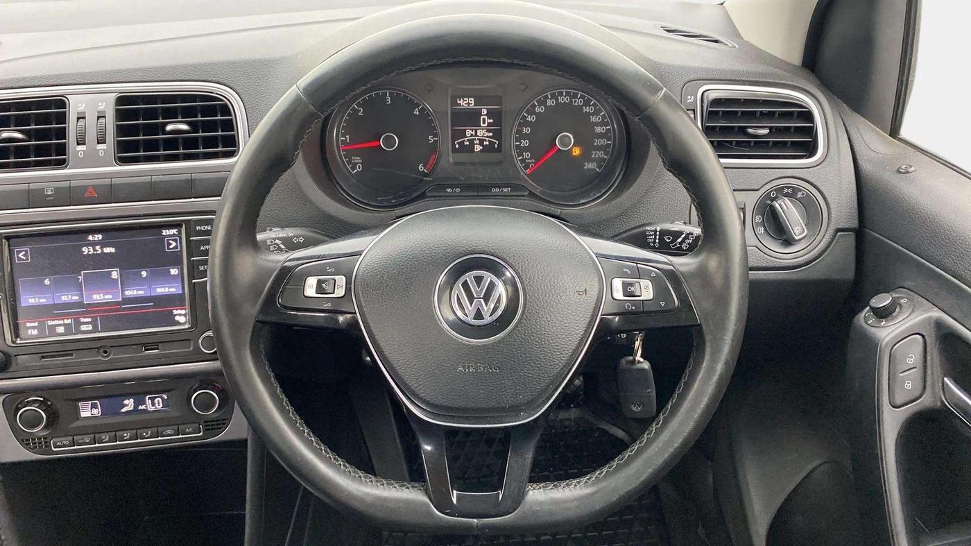 2019 Volkswagen Polo HIGHLINE PLUS 1.5 16 ALLOY, Diesel, Manual, 84,161 km, Steering Wheel Close Up