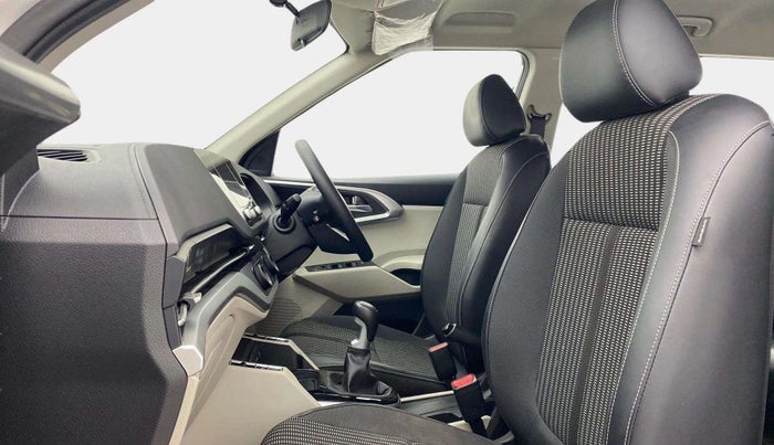 2022 KIA CARENS PRESTIGE 1.5 PETROL 7 STR, Petrol, Manual, 21,928 km, Right Side Front Door Cabin