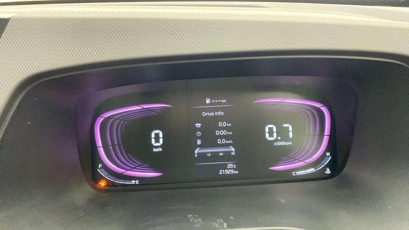 2022 KIA CARENS PRESTIGE 1.5 PETROL 7 STR, Petrol, Manual, 21,928 km, Odometer Image