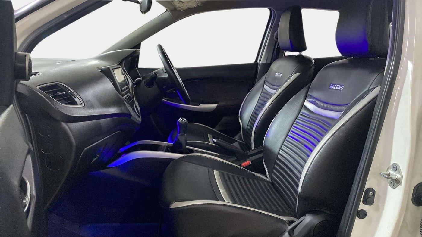 2017 Maruti Baleno DELTA PETROL 1.2, Petrol, Manual, 70,593 km, Right Side Front Door Cabin