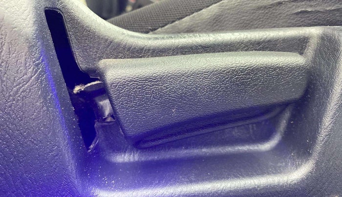 2021 Maruti Alto VXI PLUS, Petrol, Manual, 54,252 km, Driver Side Adjustment Panel
