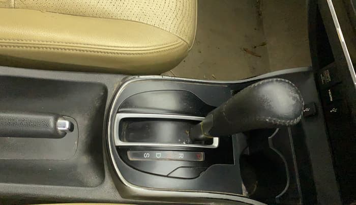 2018 Honda City 1.5L I-VTEC VX CVT, Petrol, Automatic, 1,17,590 km, Gear Lever