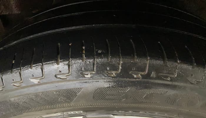 2018 Honda City 1.5L I-VTEC VX CVT, Petrol, Automatic, 1,17,590 km, Left Rear Tyre Tread