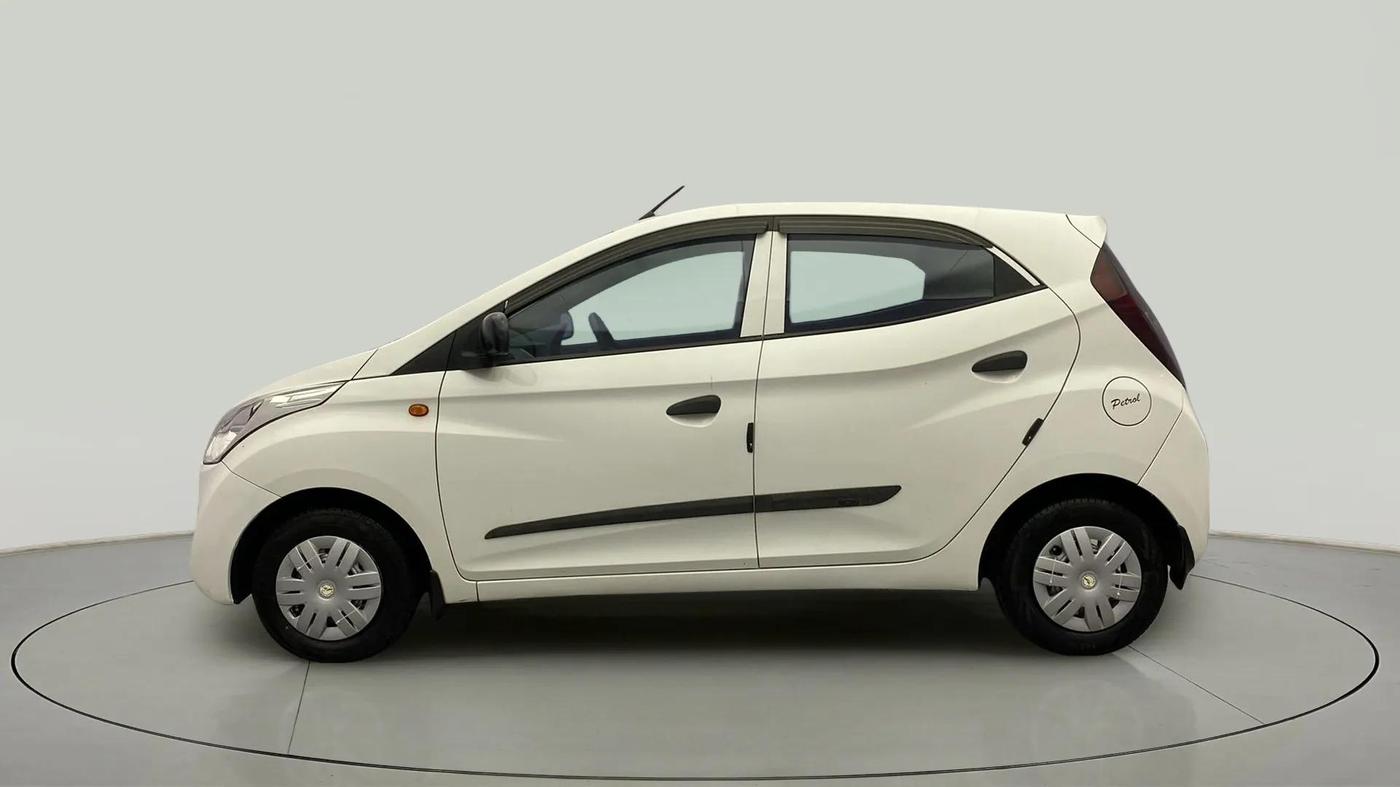 2017 Hyundai Eon ERA +, Petrol, Manual, 50,994 km, Left Side