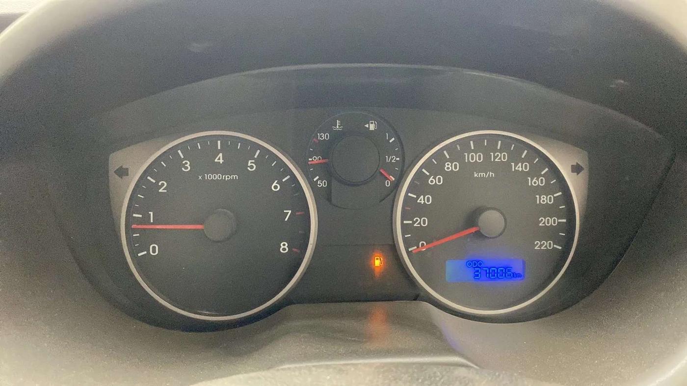 2013 Hyundai i20 SPORTZ 1.2, Petrol, Manual, 37,133 km, Odometer Image