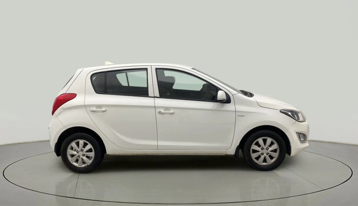 2013 Hyundai i20 SPORTZ 1.2, Petrol, Manual, 37,133 km, Right Side View