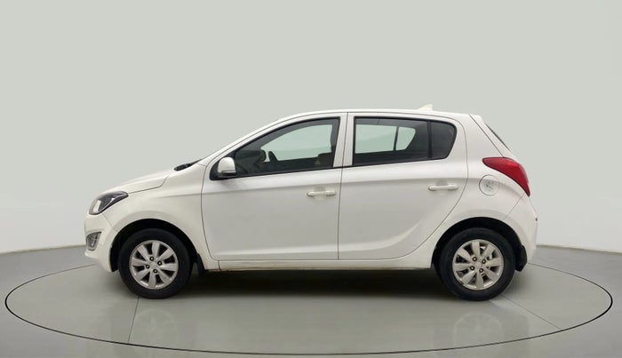 2013 Hyundai i20 SPORTZ 1.2, Petrol, Manual, 37,133 km, Left Side